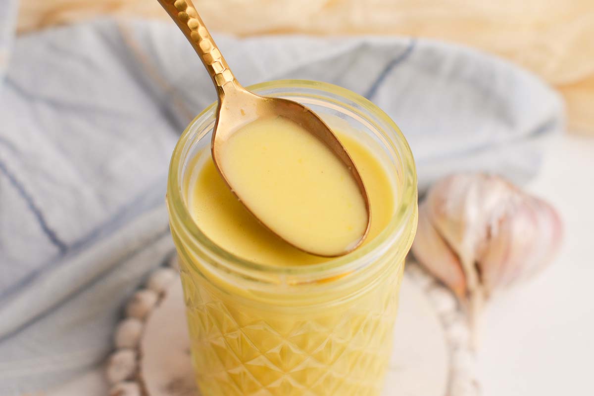 Easy Homemade Lemon Vinaigrette: Brighten Every Salad